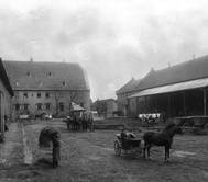 Innenhof um 1905